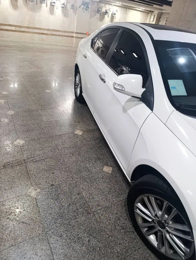 جک J5 اتوماتیک - 1394