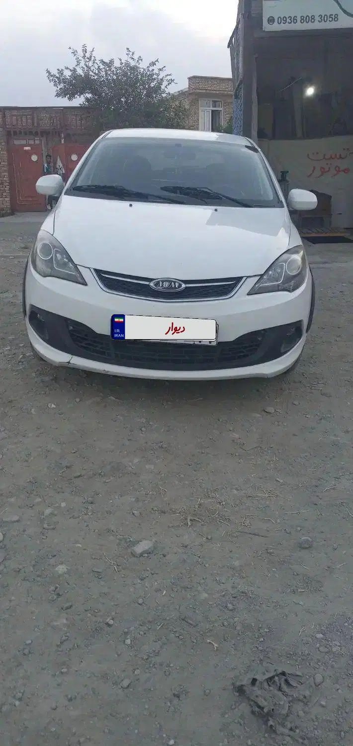 ام وی ام 315 صندوقدار اسپرت دنده‌ای - 1396