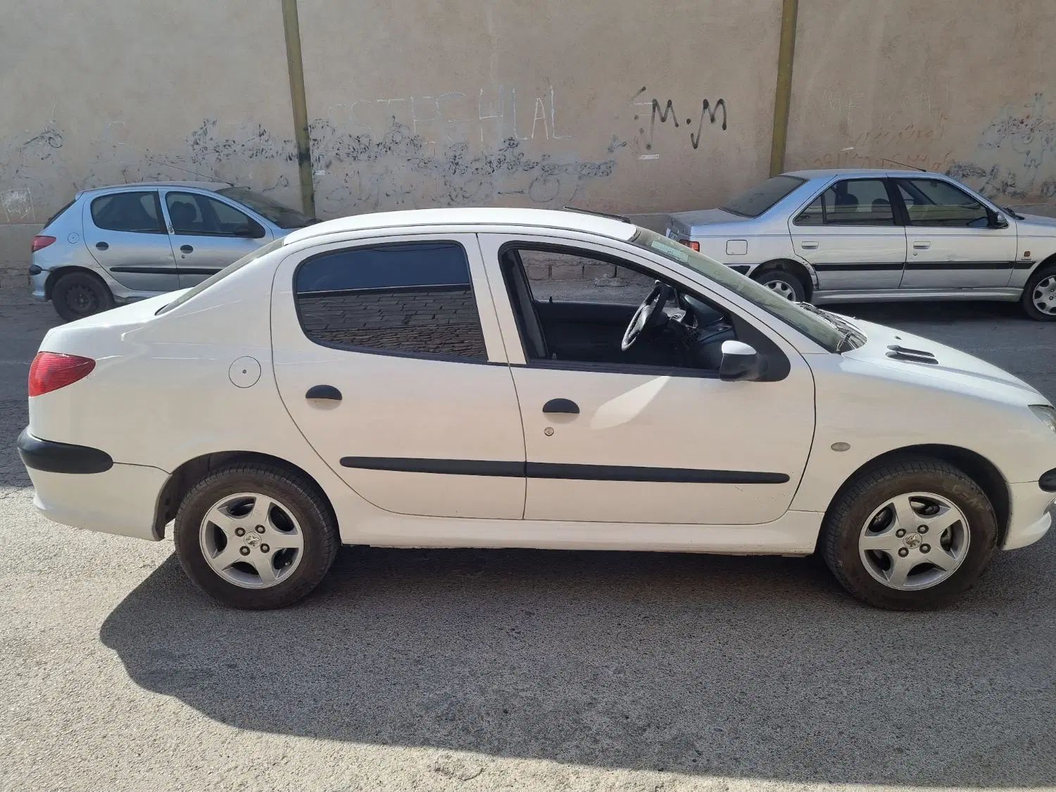 پژو ۲۰۶ صندوق دار v8 - 1398