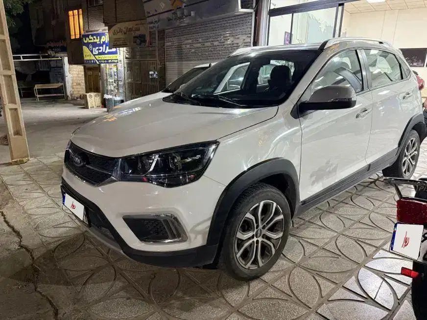 ام وی ام X22 دنده‌ای لاکچری - 1398