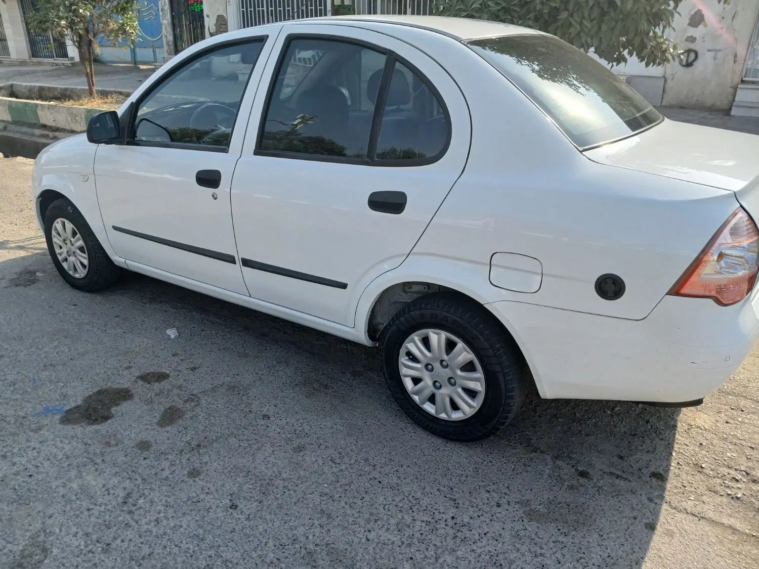 تیبا صندوق دار SX - 1398