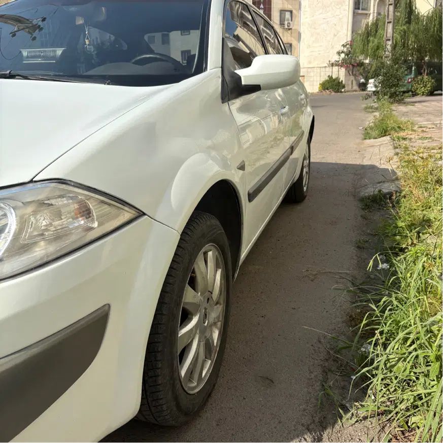 رنو مگان پارس خودرو 2000 - 1390