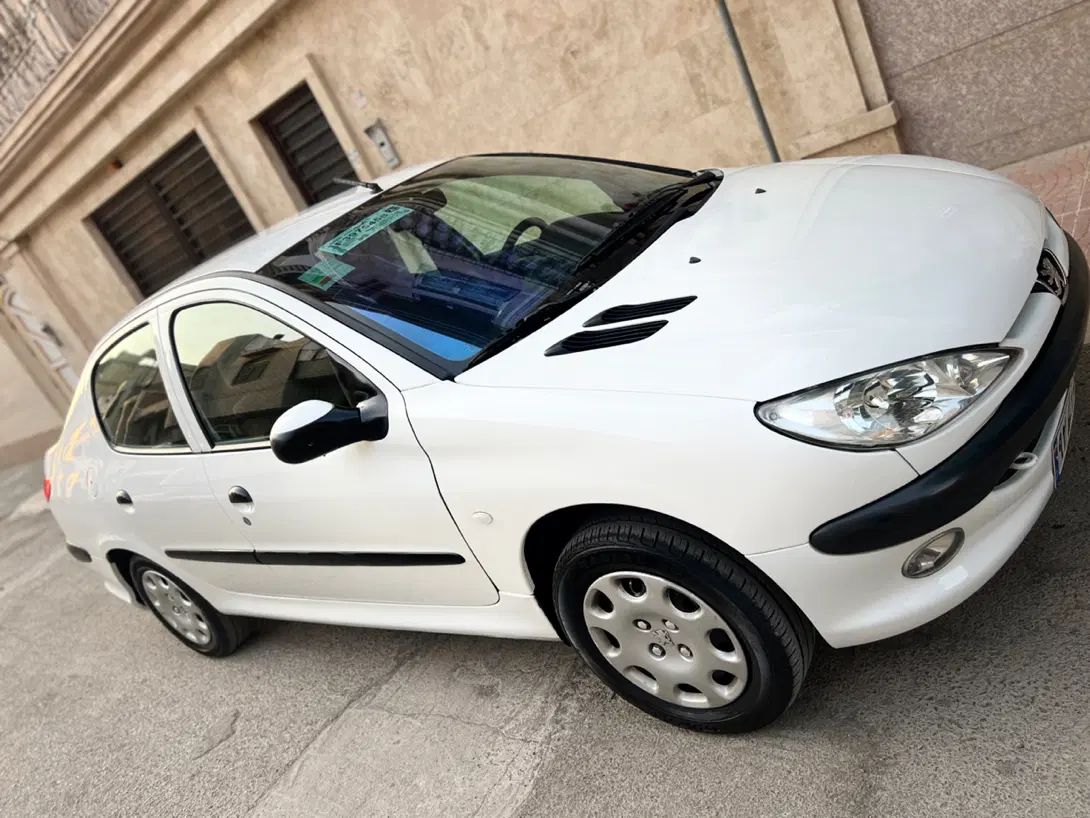 پژو ۲۰۶ صندوق دار v8 - 1399