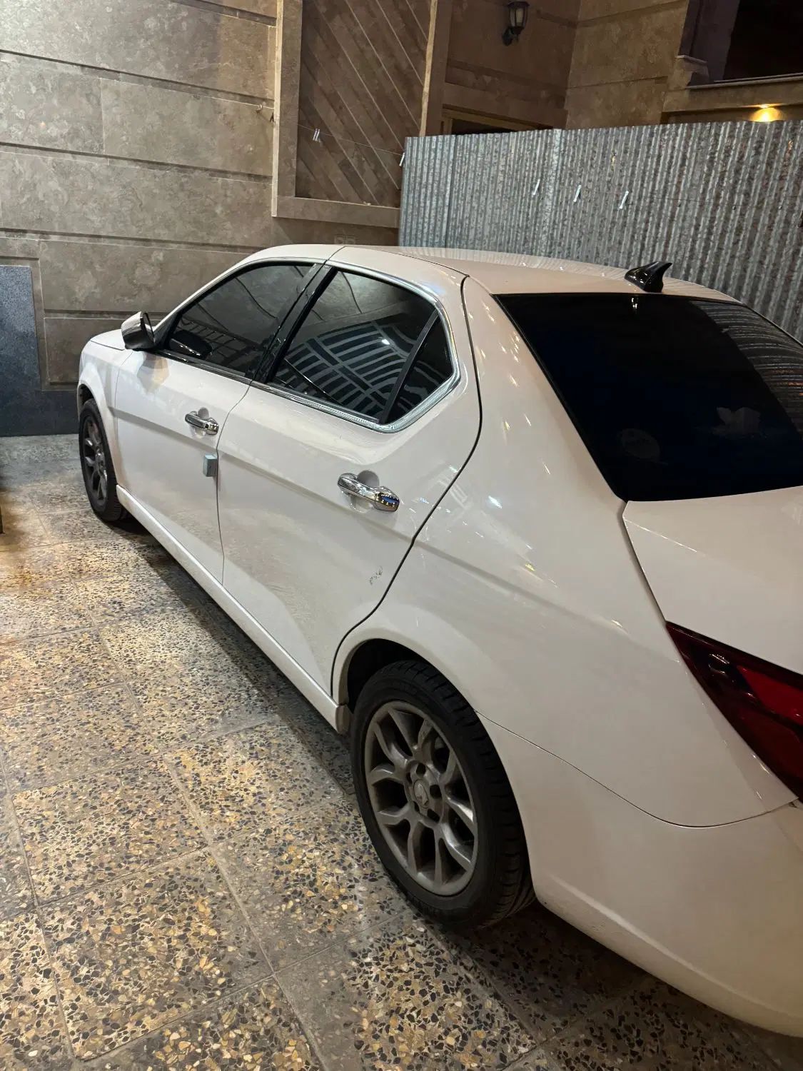 دنا پلاس توربو 6 دنده - 1402