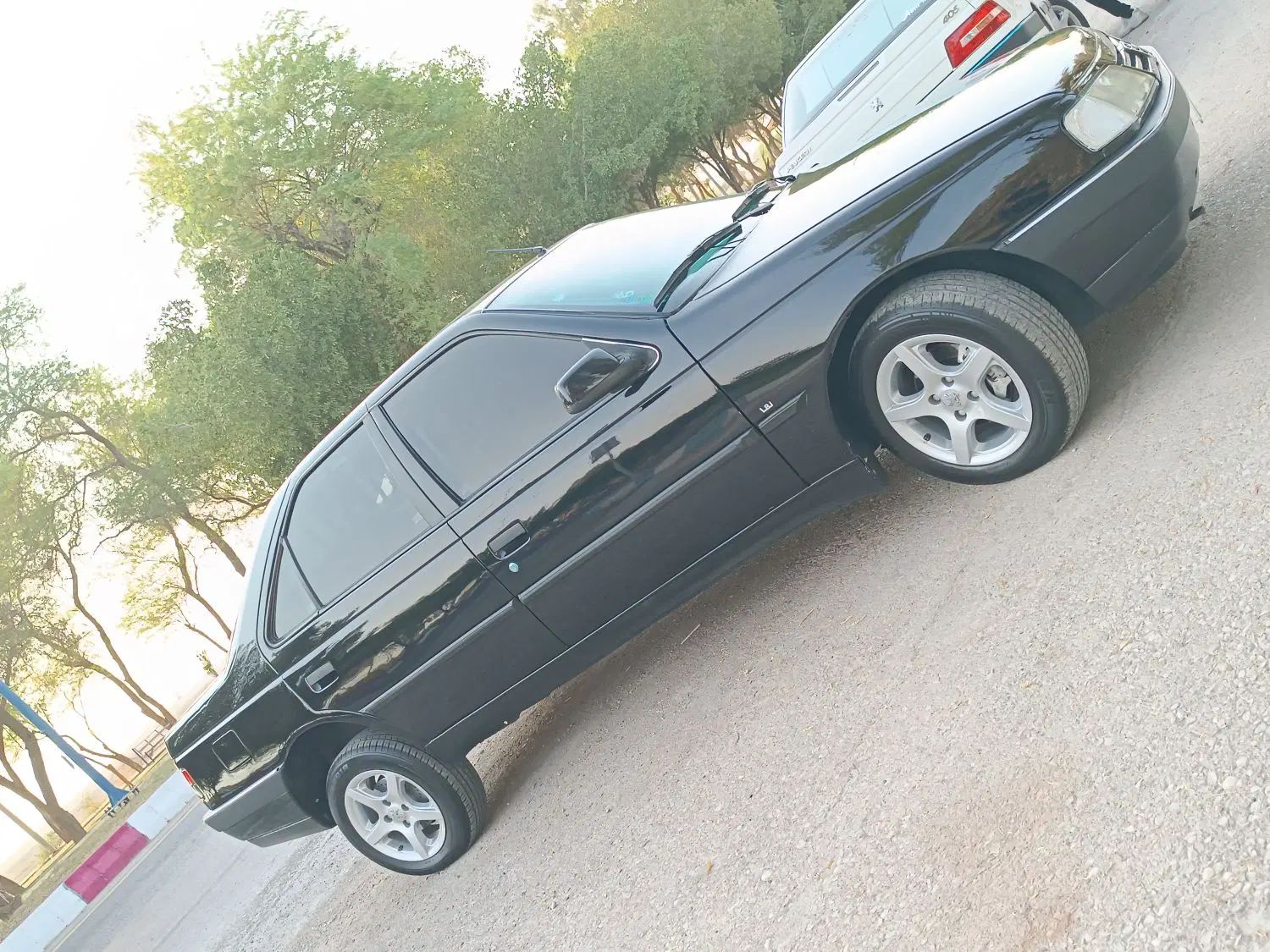 پژو 405 GLX - 1383