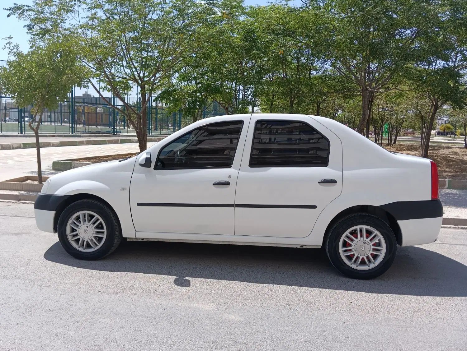 رنو تندر 90 E2 - 1396