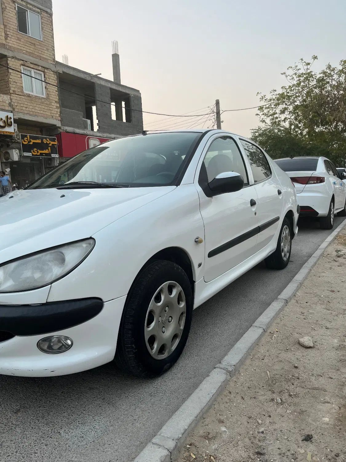 پژو ۲۰۶ صندوق دار v8 - 1393