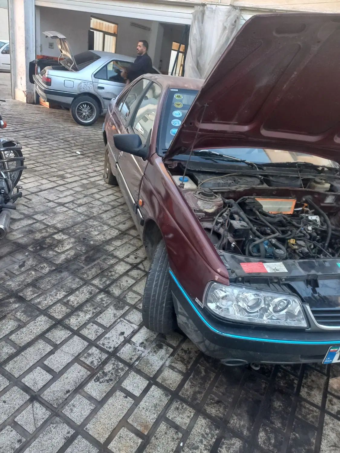 پژو 405 GLX - 1383