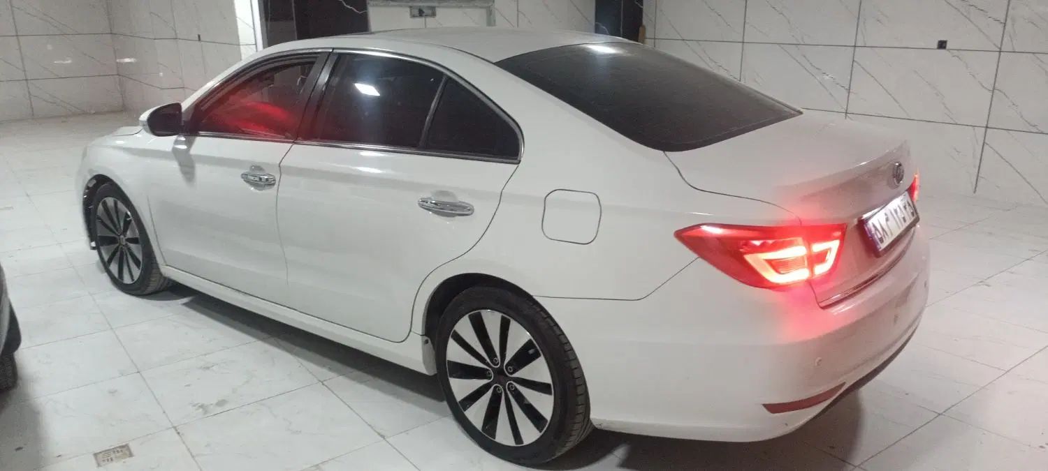 لیفان 820 اتوماتیک - 1395
