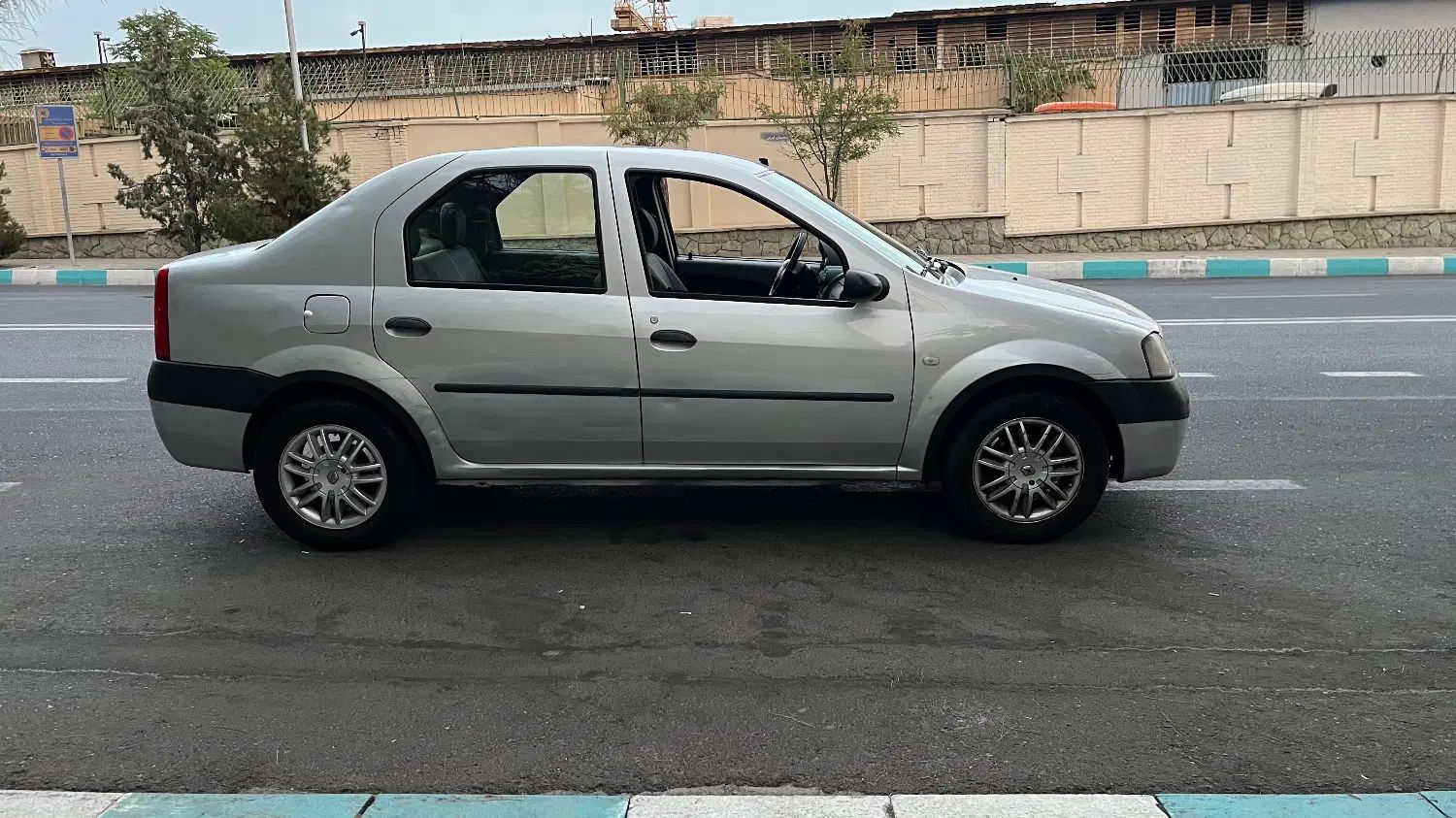 رنو تندر 90 E2 - 1387