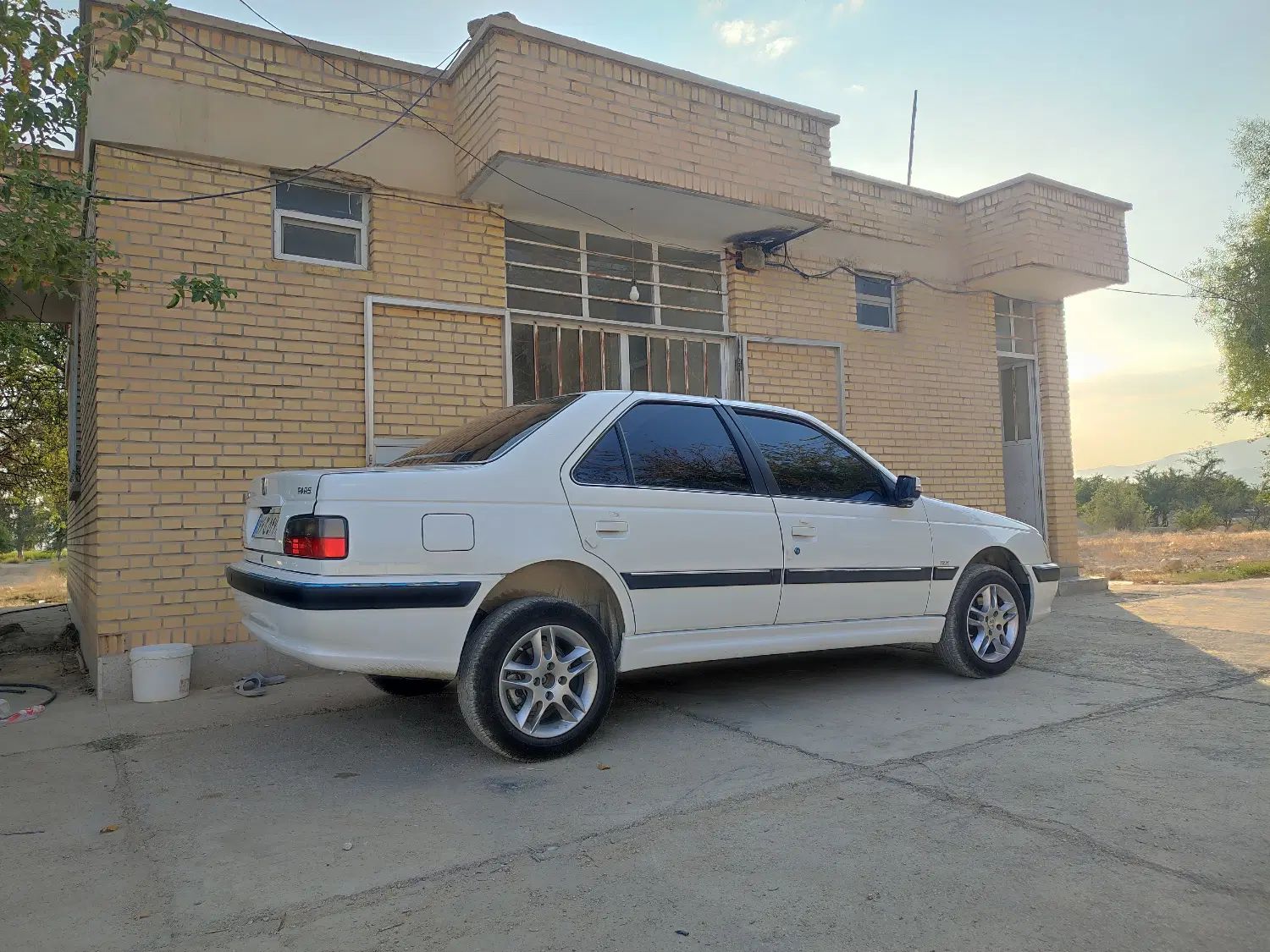 پژو پارس ELX-XU7P سفارشی - 1402