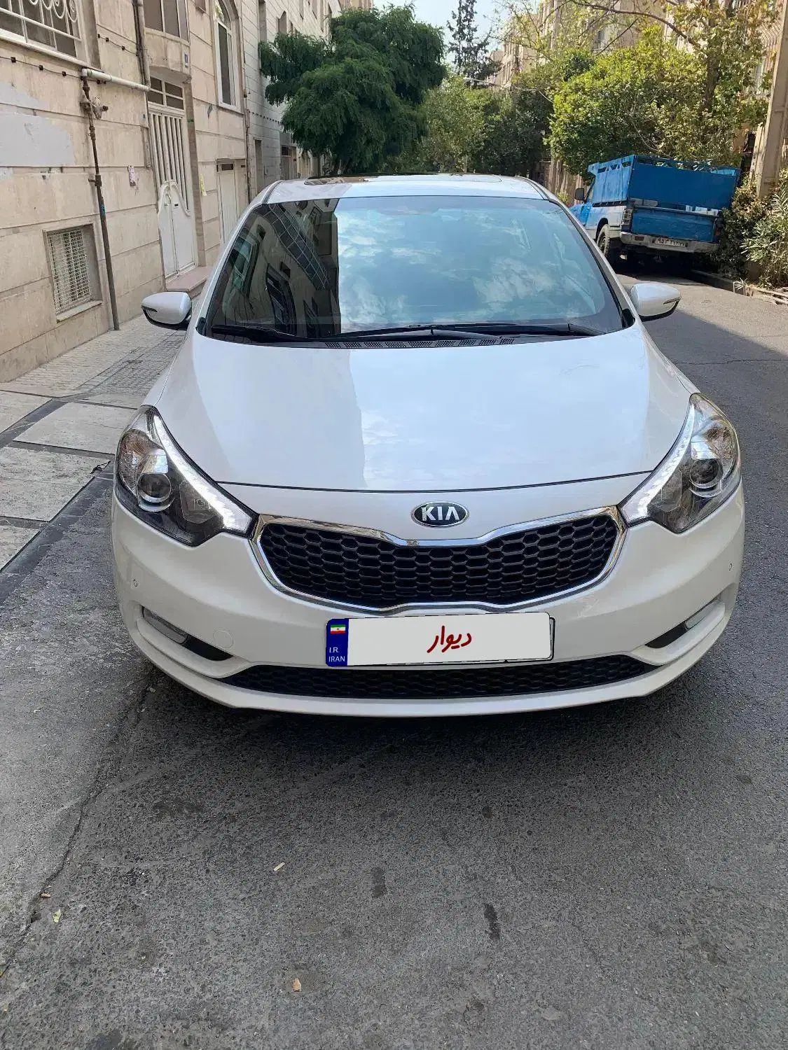 کیا سراتو 2.0 لیتر اتوماتیک GT لاین - 2014