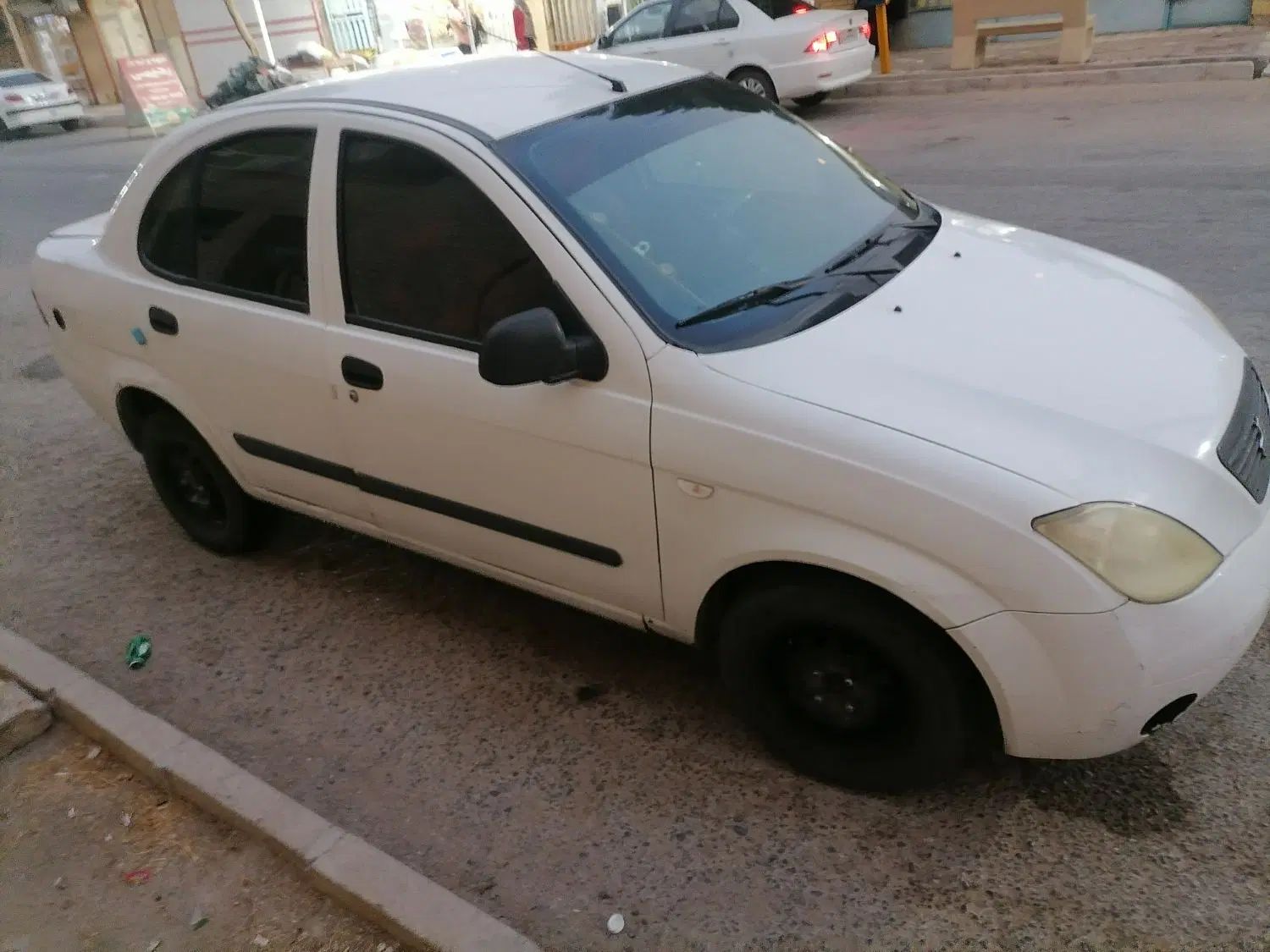 تیبا صندوق دار EX - 1393