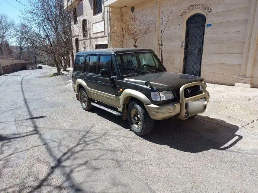 میتسوبیشی پاجرو گروه بهمن دنده‌ای - 1384