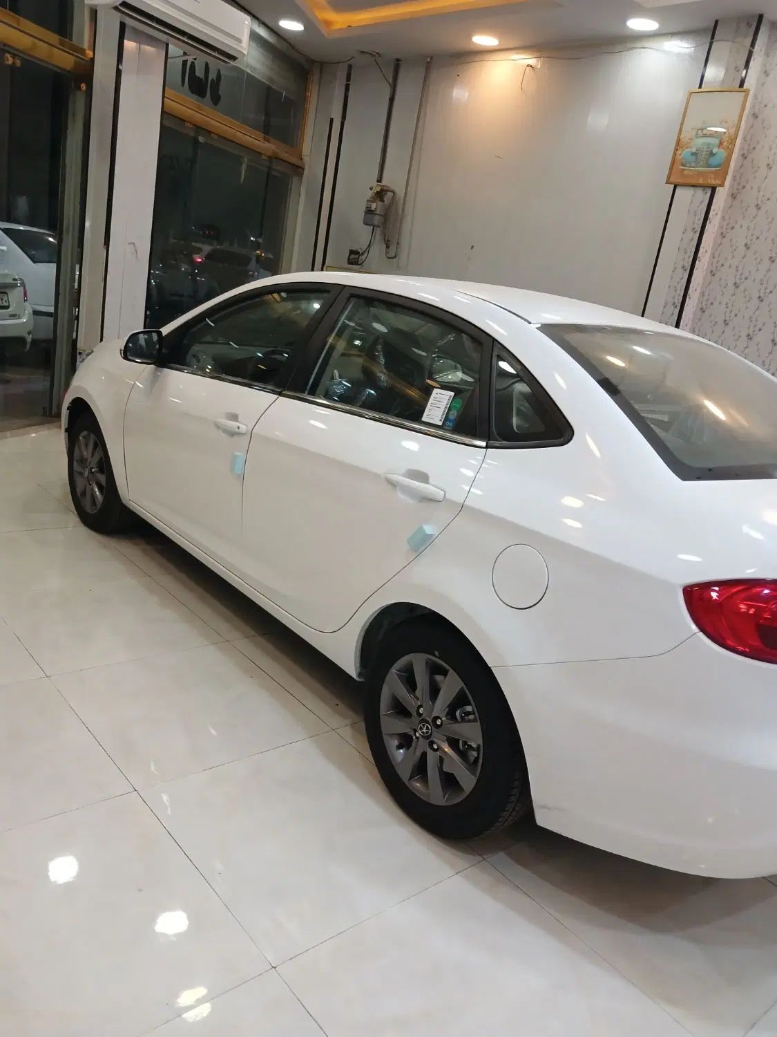 جک J4 اتوماتیک ساده - 1404