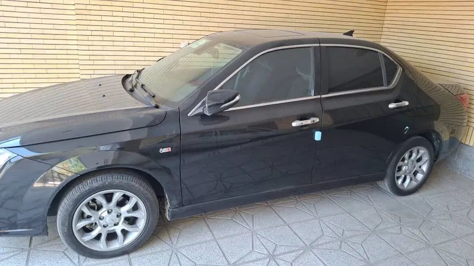 دنا پلاس توربو اتوماتیک - 1403
