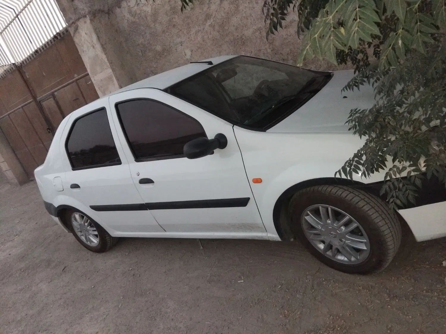 رنو تندر 90 E2 - 1392