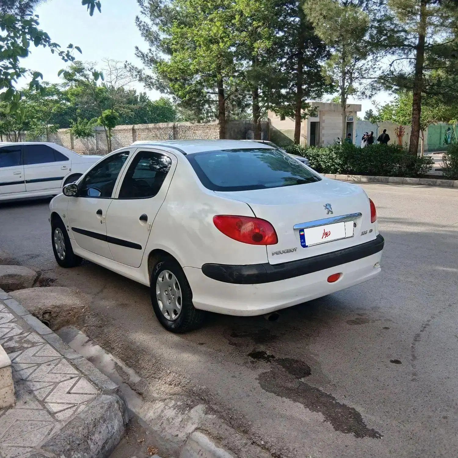 پژو 206 تیپ 5 - 1395