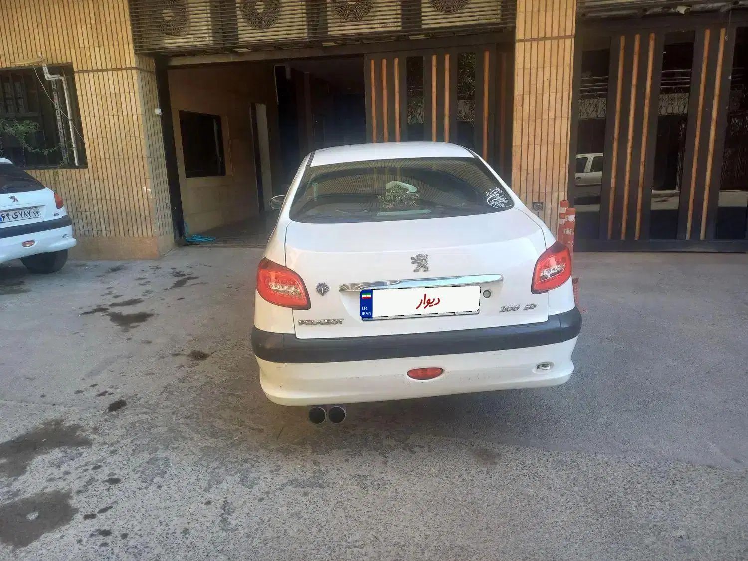 پژو ۲۰۶ صندوق دار v8 - 1390
