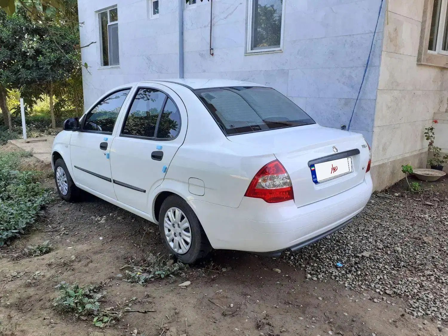 تیبا صندوق دار SX - 1399