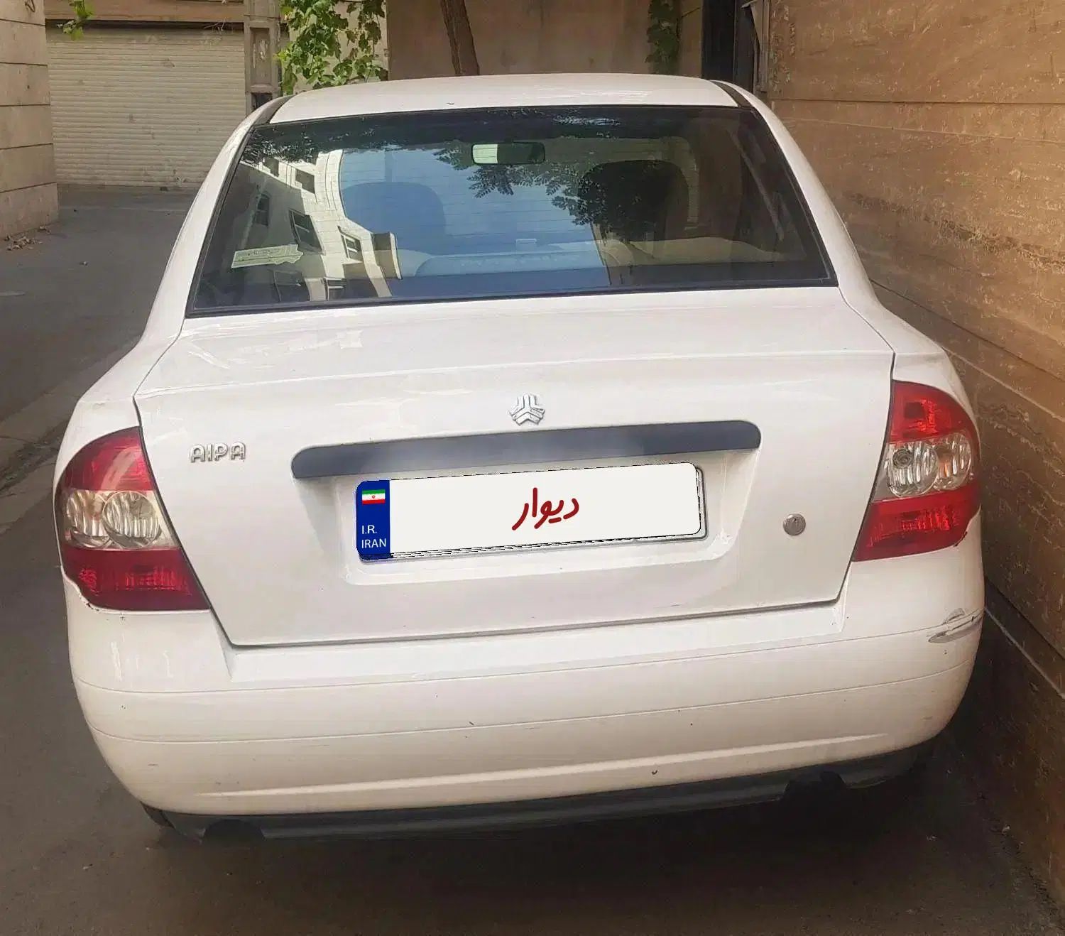 تیبا صندوق دار SX - 1393