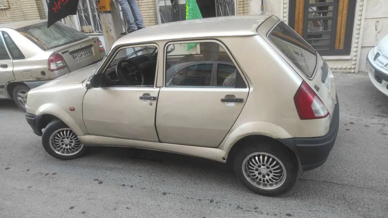 خودرو رنو، پی کی آگهی ann_19900506
