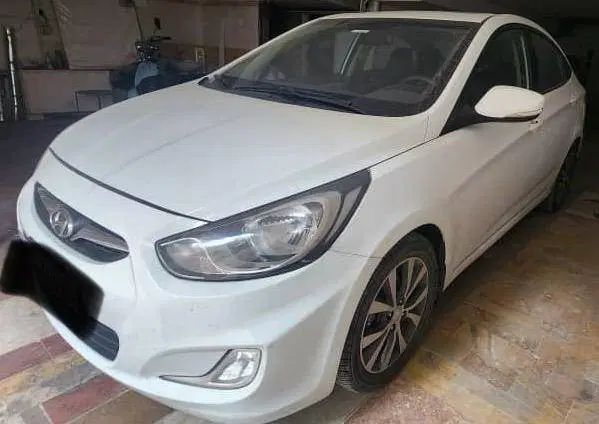 هیوندای اکسنت جی‌ال‌اس - 2014