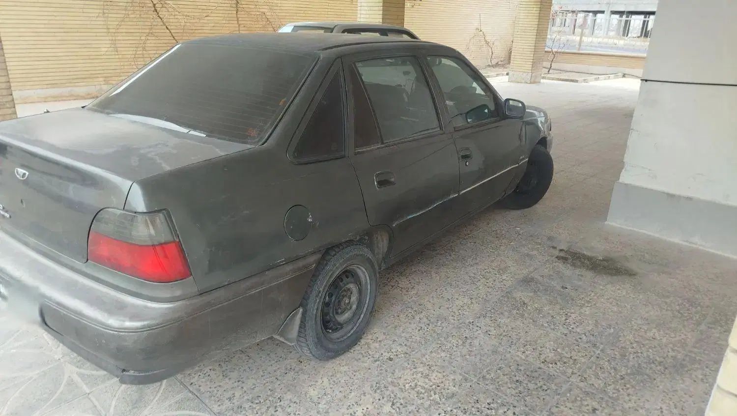 دوو سیلو سدان - 1378