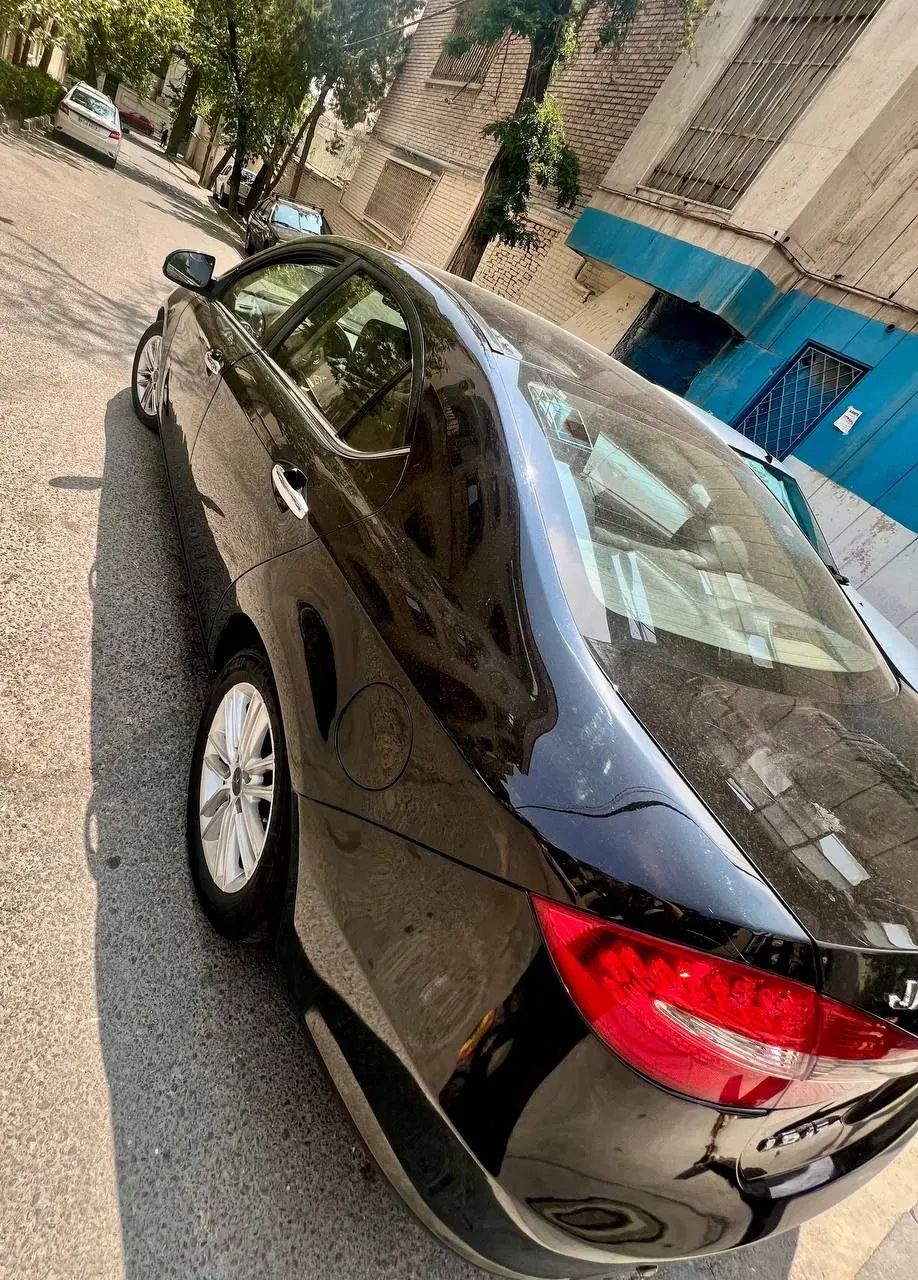 جک J5 اتوماتیک - 1394