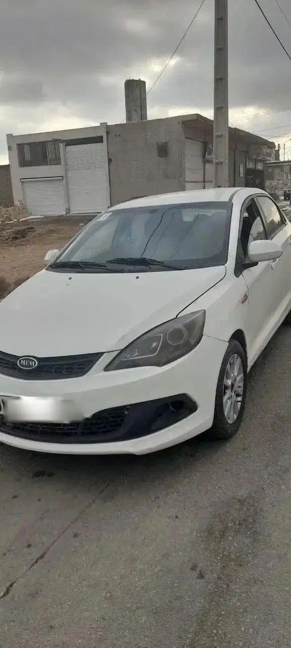 ام وی ام 315 صندوقدار اسپرت دنده‌ای - 1394