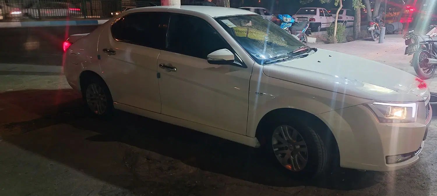 دنا پلاس تیپ ۲ سانروف ۴ ایربگ - 1399