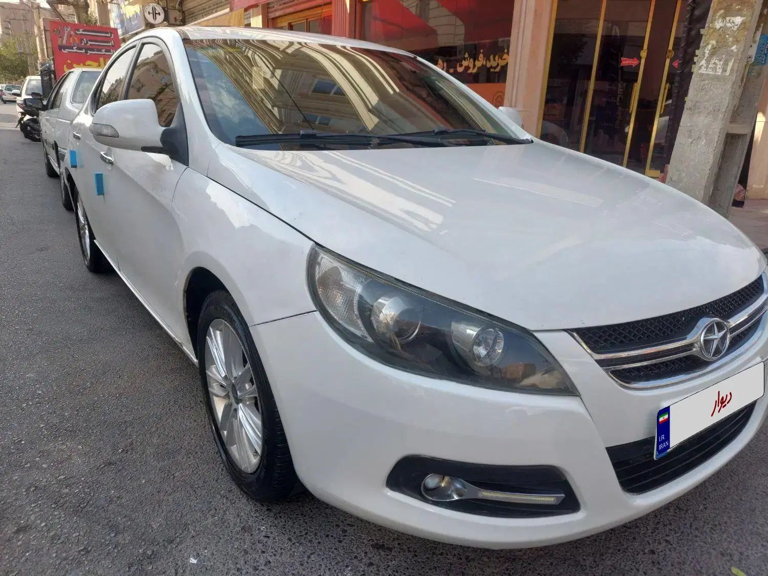 جک J5 اتوماتیک - 1396