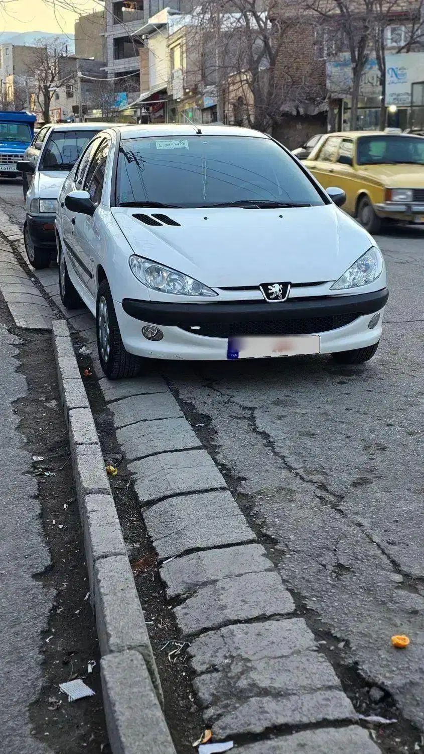 پژو ۲۰۶ صندوق دار v8 - 1396