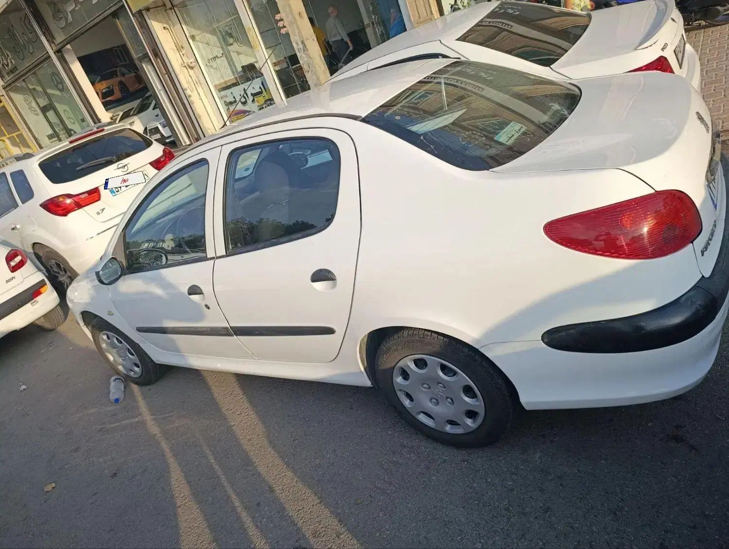 پژو ۲۰۶ صندوق دار v8 - 1398
