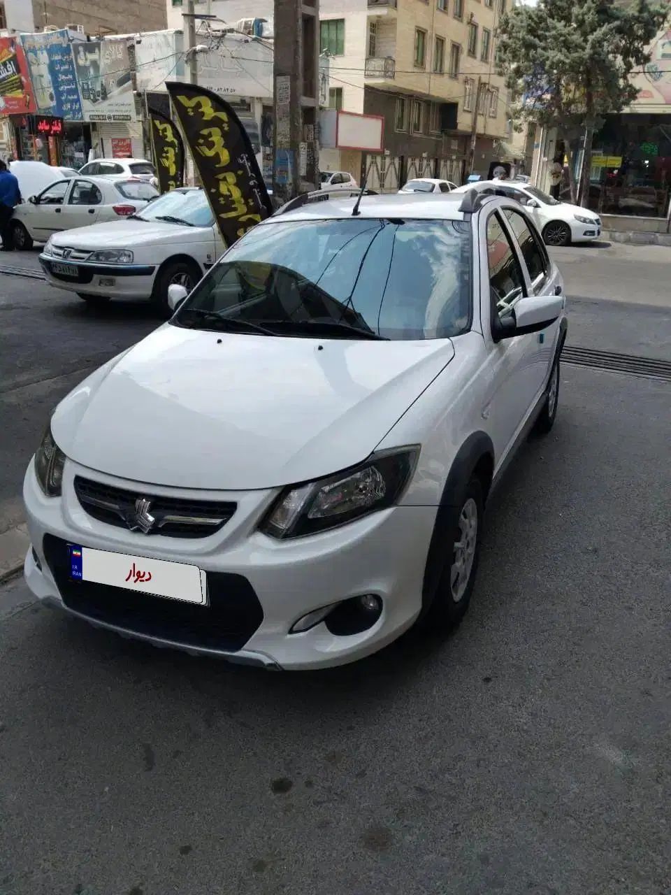 خودرو کوییک، معمولی آگهی ann_19901499