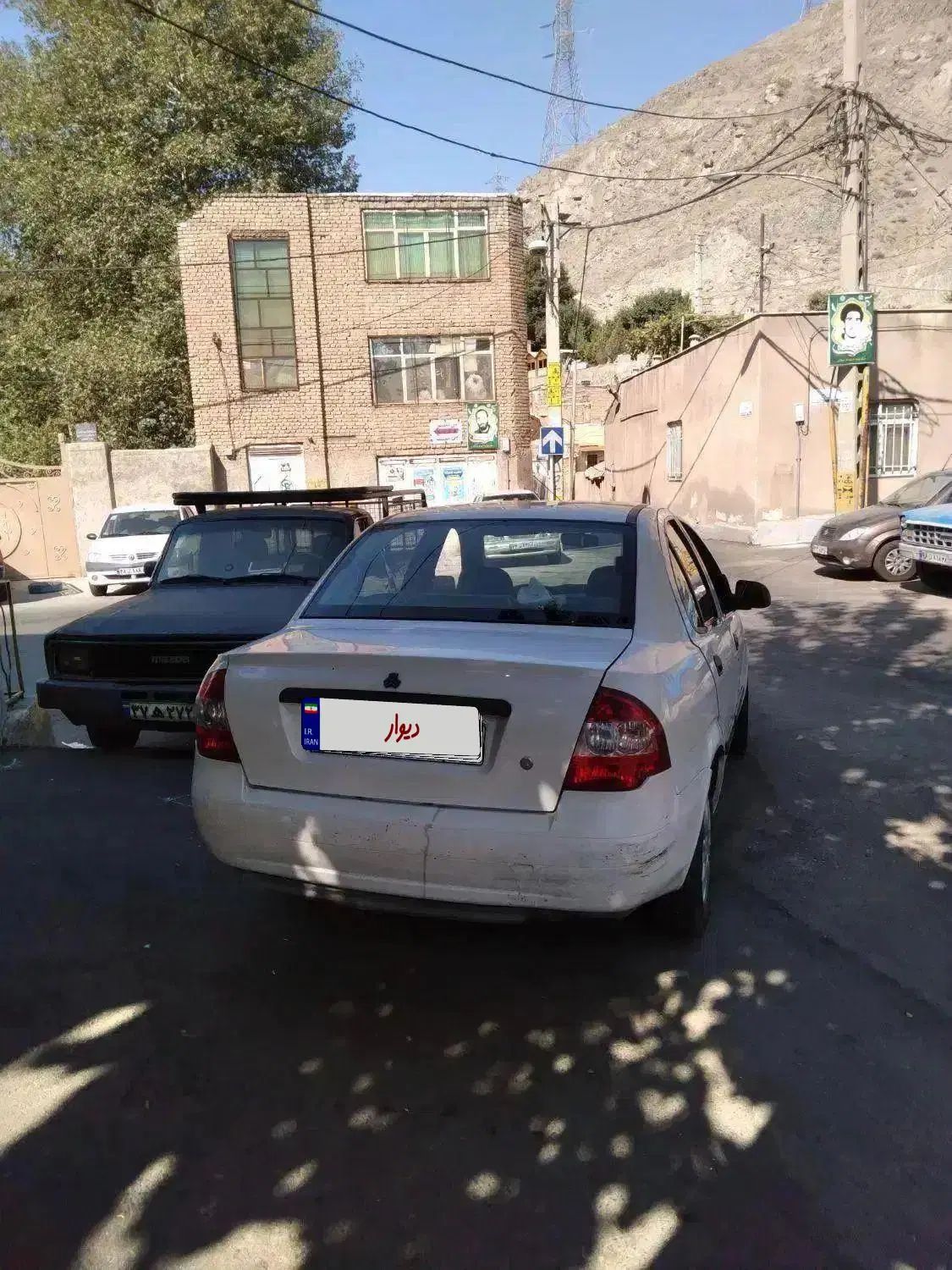 تیبا صندوق دار SX - 1392