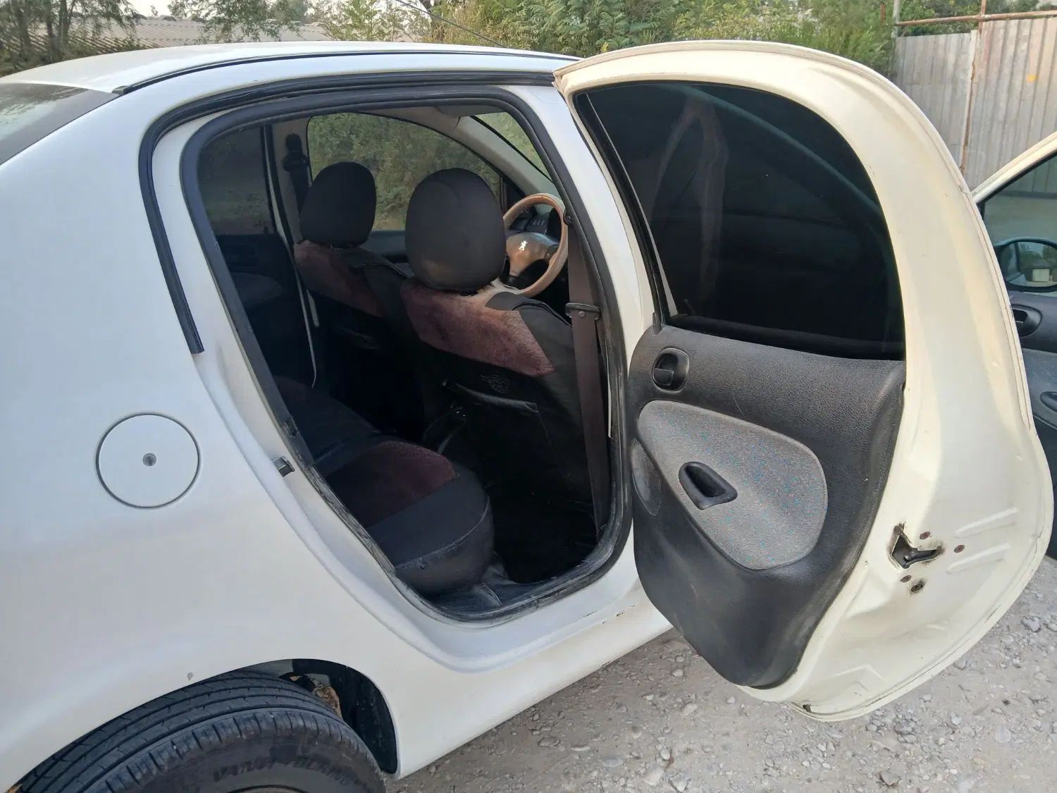 پژو ۲۰۶ صندوق دار v8 - 1389