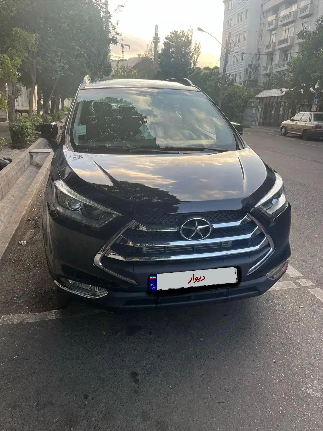 جک S3 اتوماتیک - 1402