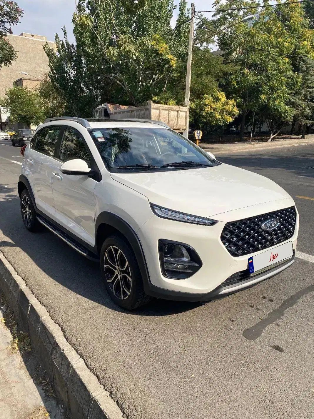 ام وی ام X22 پرو دنده‌ای - 1403