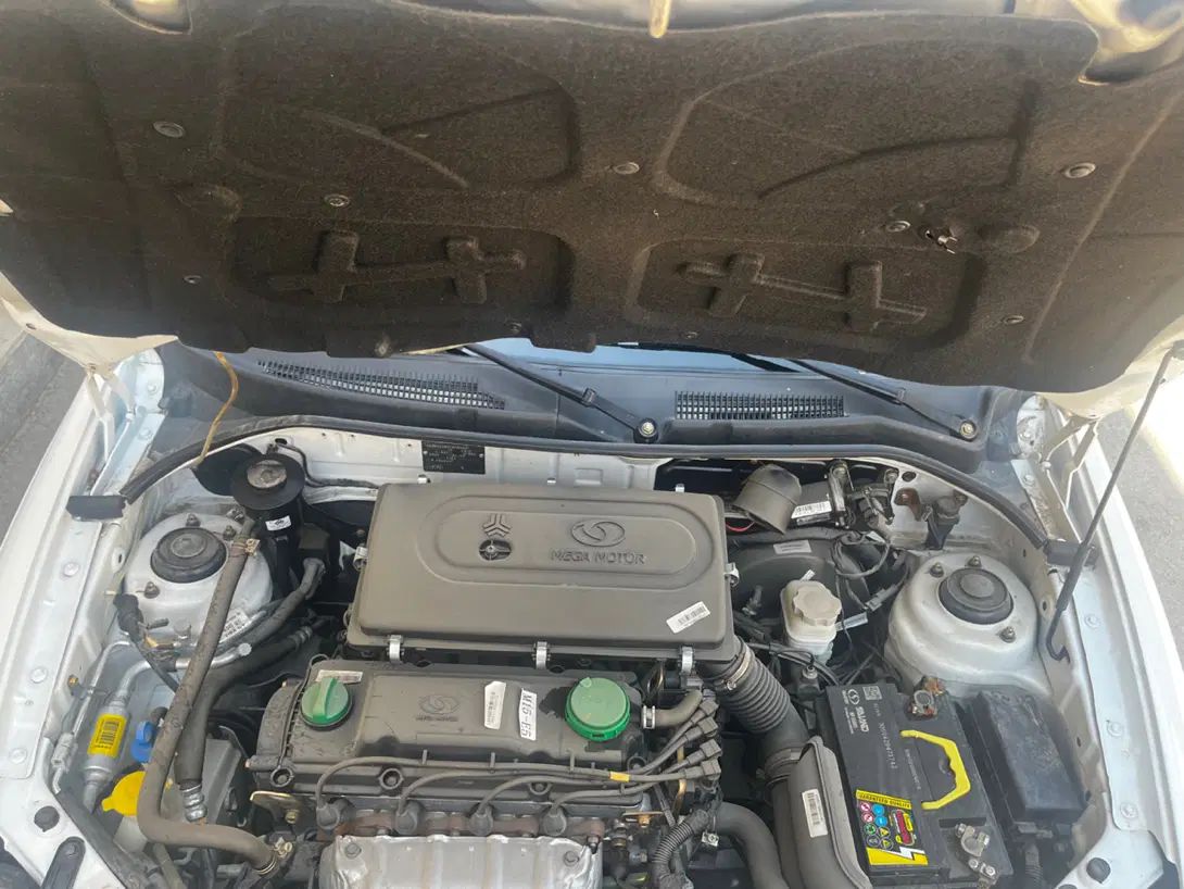 تیبا صندوق دار SX - 1400