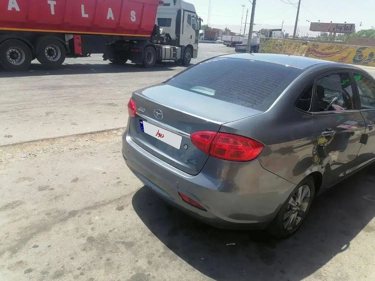 جک J4 اتوماتیک ساده - 1402
