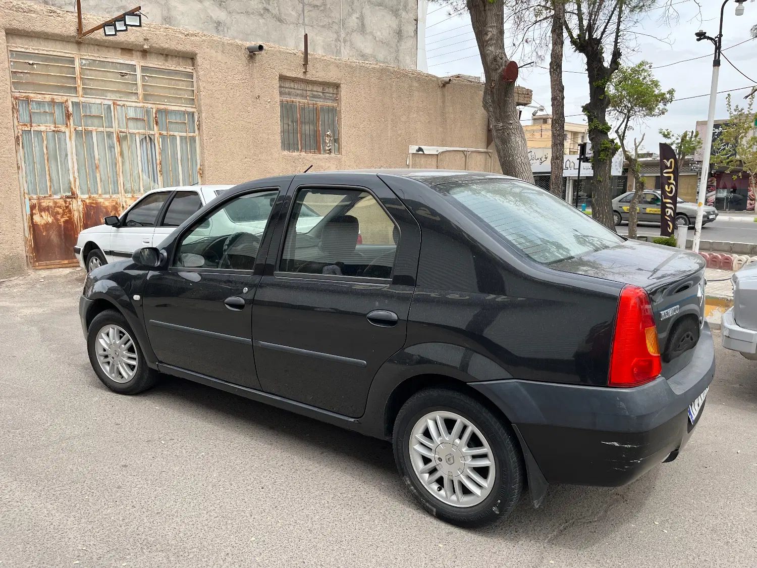 خودرو رنو، تندر 90 آگهی ann_19902317