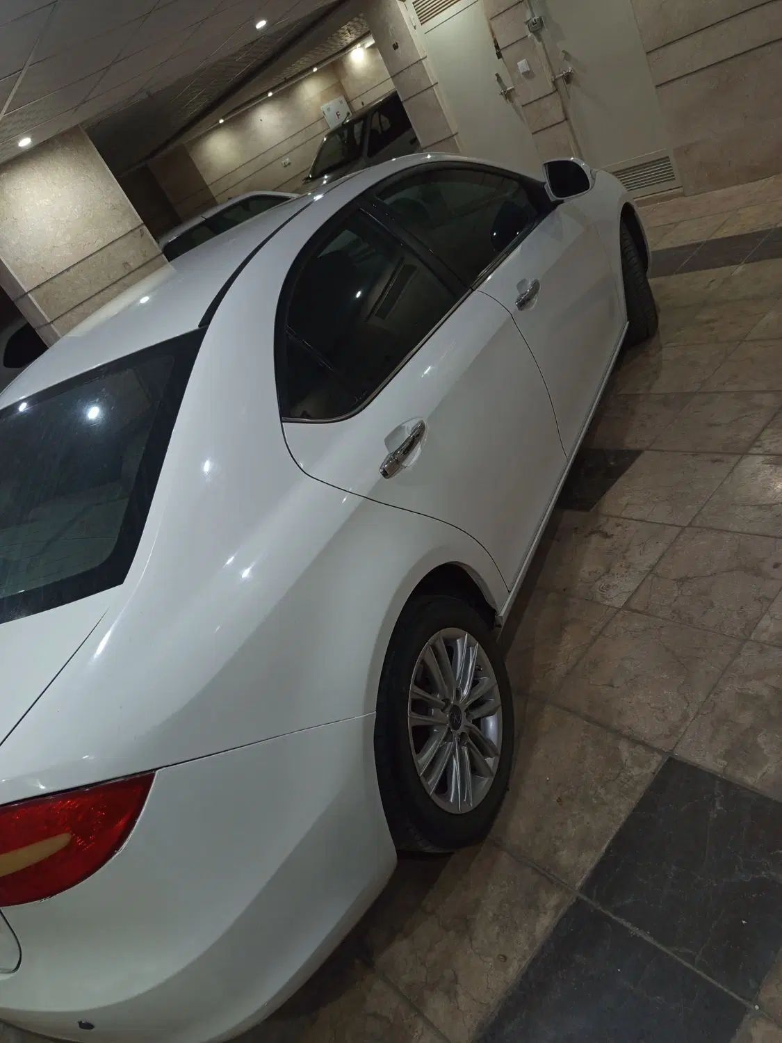 جک J5 اتوماتیک - 1393