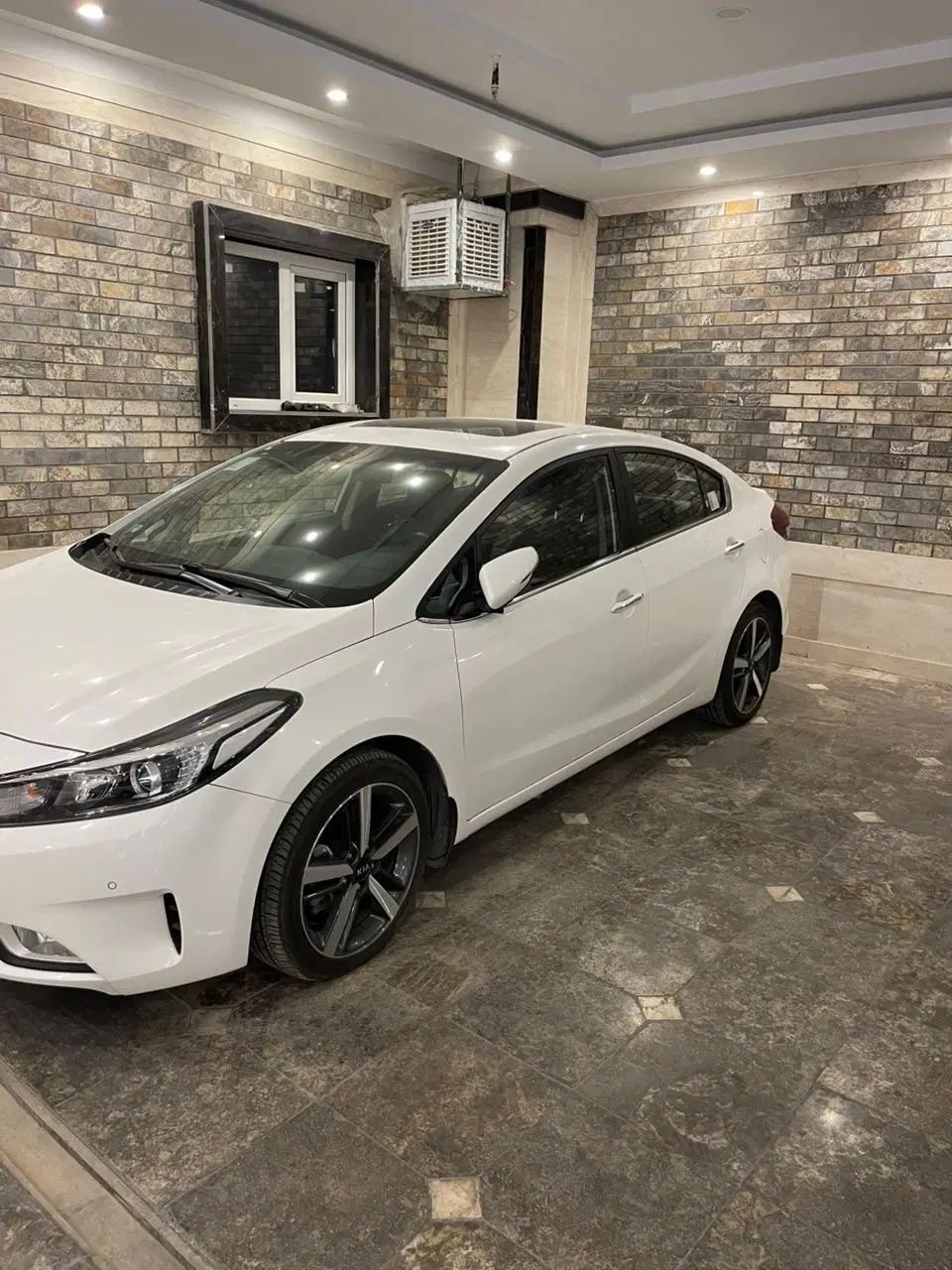 کیا سراتو 2.0 لیتر اتوماتیک GT لاین - 2018