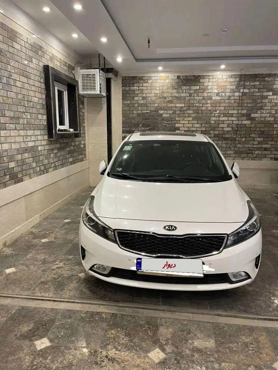 کیا سراتو 2.0 لیتر اتوماتیک GT لاین - 2018