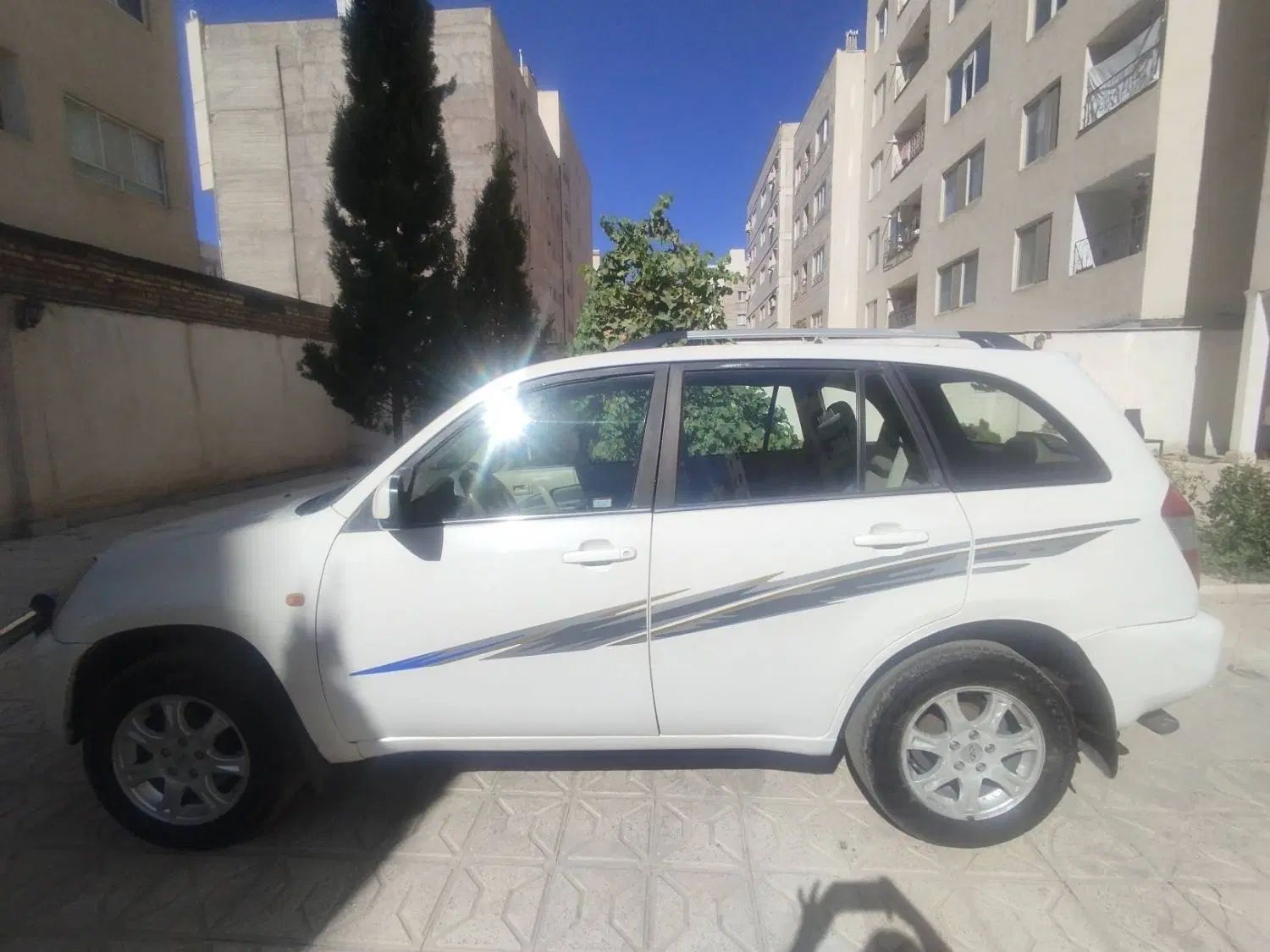 خودرو ام وی ام، X33 آگهی ann_19903722