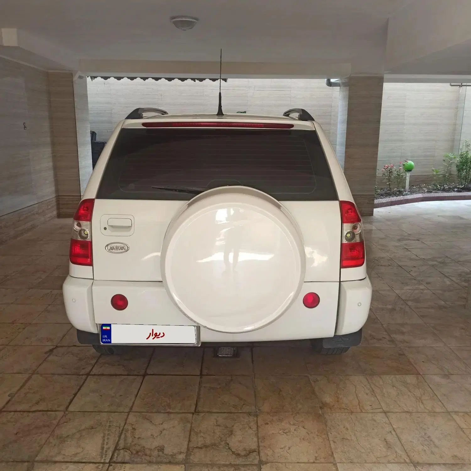 ام وی ام X33 دنده‌ای ساده - 1390