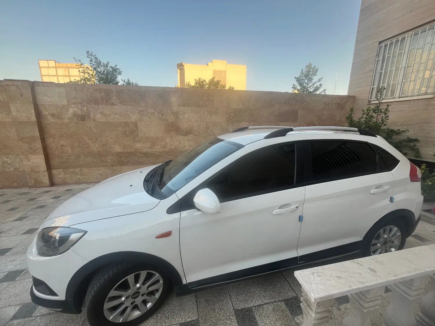 ام وی ام 315 هاچ بک اسپرت لاکچری - 1395
