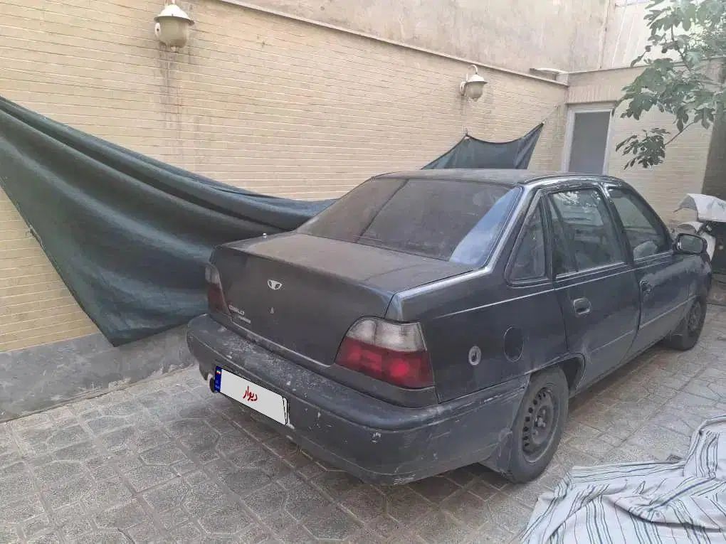 دوو سیلو سدان - 1377