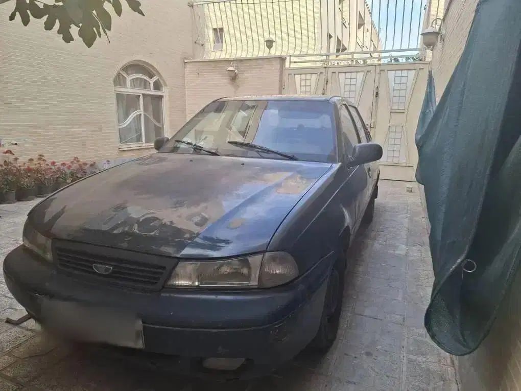 دوو سیلو سدان - 1377